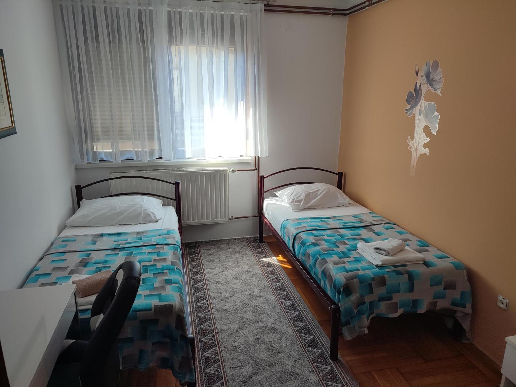 Apartments & Rooms 4 Rijeke Karlovac Eksteriør billede